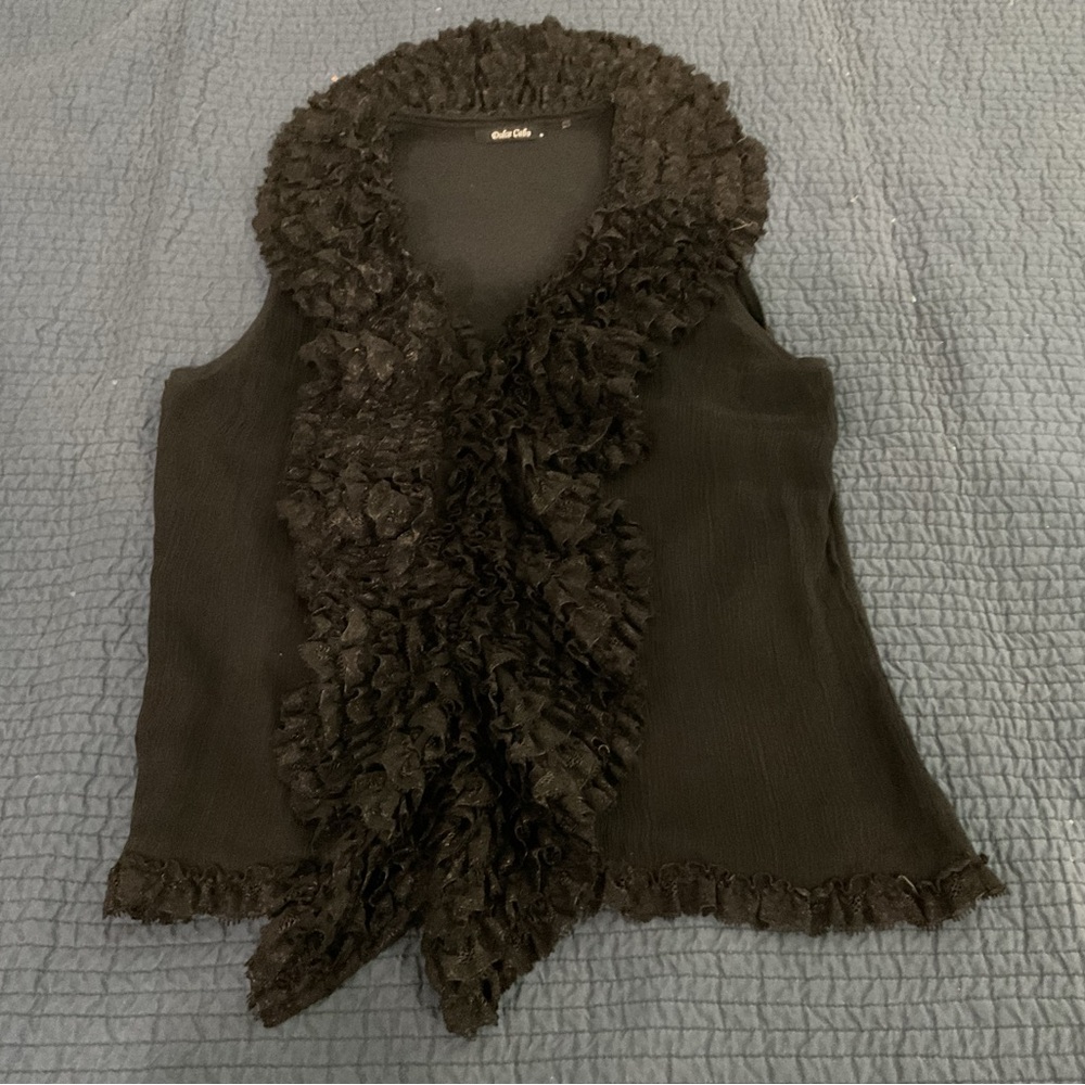 Black ruffled top